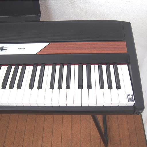 大阪直接引き取り‼️ KORG コルグ SP–250 キーボード 電子ピアノ