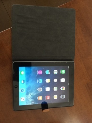 iPad4 元のキャリアはSoftBankです。