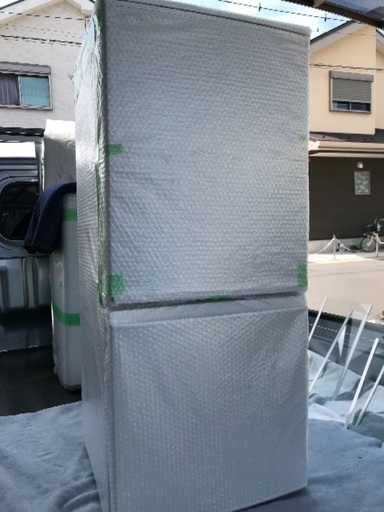 取引中。2012年製シャープ付け替えドア冷凍冷蔵庫。美品。千葉県内配送無料。設置無料。