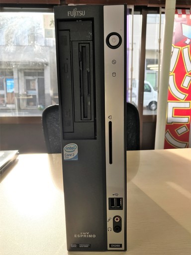 富士通 Win7搭載デスクトップ・パソコン