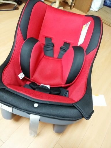 値下げ　赤ちゃん本舗購入　新生児OK チャイルドシート