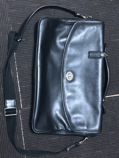 【COACH】本革ビジネスバッグ