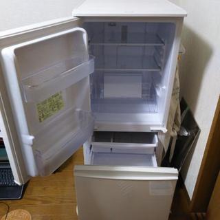 【取引中】SHARP 冷蔵庫 2016年製(新しい)137L 1〜2人向け - 横浜市