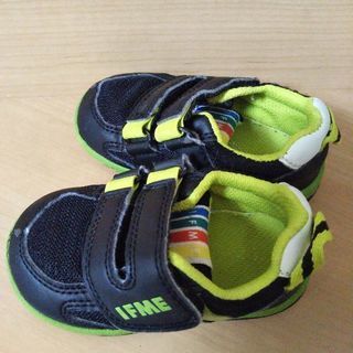 取引中【値下げ】子供靴　IFME13cm