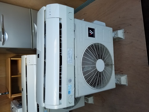 シャープ☆エアコン☆AY-B22SD-W☆高濃度プラズマクラスター7000搭載エアコン☆美品