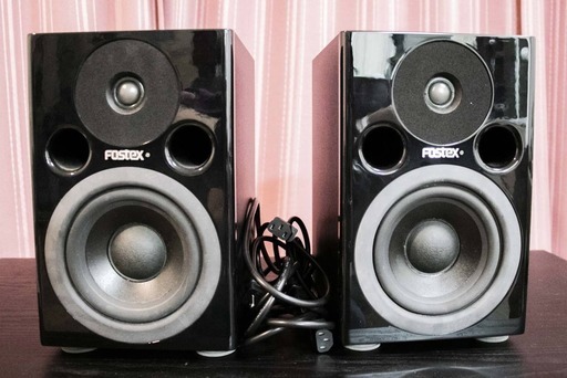 美品☆不具合無!! アンプ不要アクティブモニタースピーカー FOSTEX PM0.5 mkⅡ箱\u0026インシュレーター付