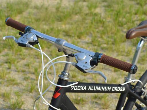 GIANT GRIDER3 クロスバイク（適応身長: 160cm 〜 175cm）