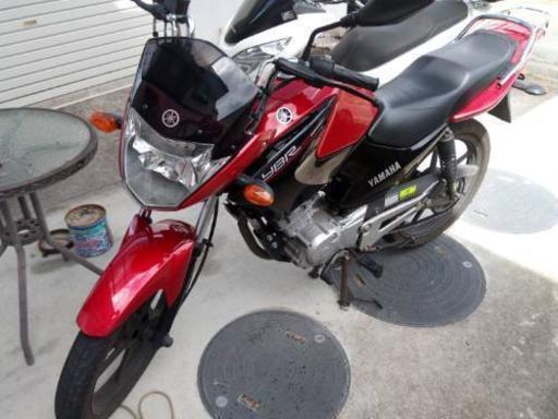 ヤマハ　YBR125FI　125cc 　動きます