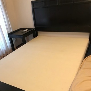 アメリカ製 クイーンサイズベッド