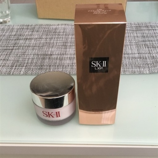 SK-IIマッサージ美容液とクリームのセット