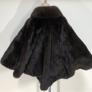 毛皮 ミンク ケープ ポンチョ ブラウン系 着丈：70cm