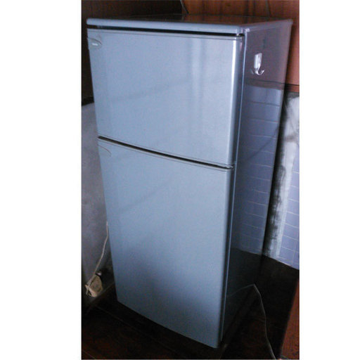 ２ドア 冷蔵庫単身1人暮らし小さい冷蔵庫 幅５３奥行５７高さ１２７ ｃｍ １５０ｌ東芝 Toshiba とまと 羽島市役所前のキッチン家電 冷蔵庫 の中古あげます 譲ります ジモティーで不用品の処分