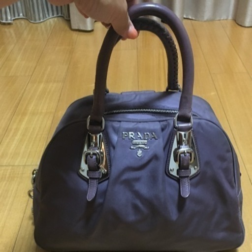 PRADA プラダ ダイヤルキー付ハンドバッグ