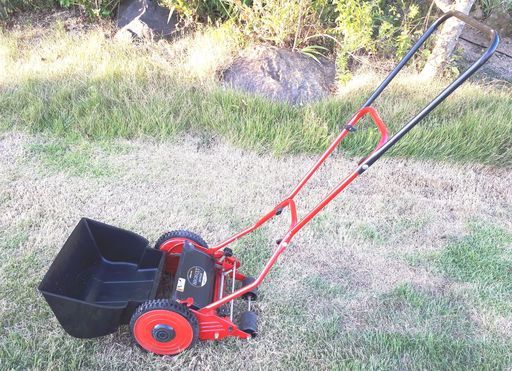 ◆美品　キンボシ　手動式芝刈機 　ハイカットモアー GSH-250◆