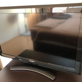 SHARP　AQUOS　32型　液晶カラーテレビ