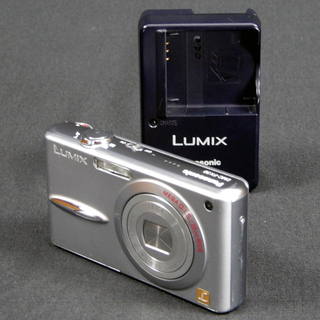 Panasonic デジタルカメラ LUMIX DMC-FX30...