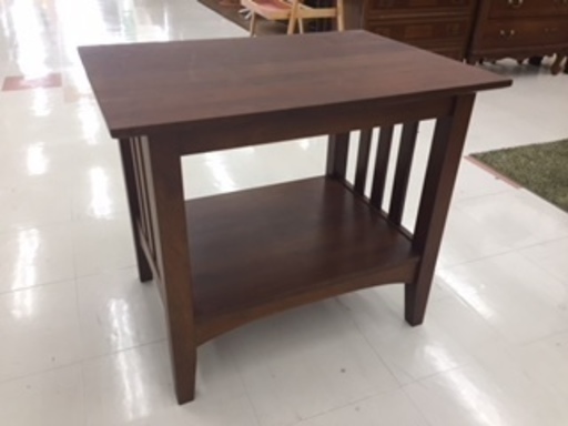 取りに来て頂ける方限定！ETHAN ALLEN（イーセンアーレン）のサイドテーブルのご紹介です！