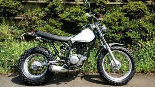 TW200　白