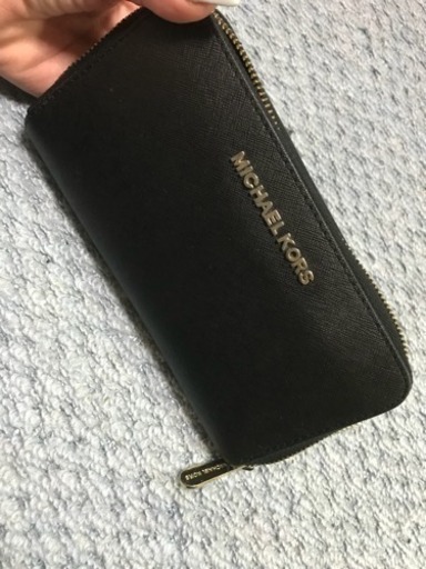 マイケルコース 長財布