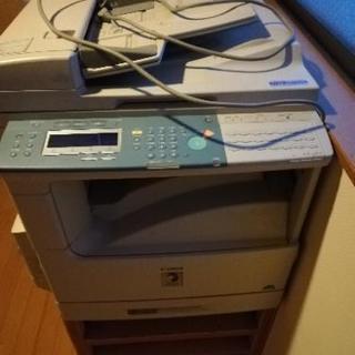 コピー機（fax、印刷可能）