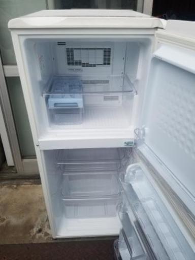 三菱 ノンフロン冷凍冷蔵庫 MR-14J-W 2006年製 - キッチン家電