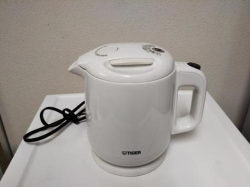 【リサイクルサービス八光　配達・設置OK】タイガー 電気ケトル 800ml 　PCE-A080