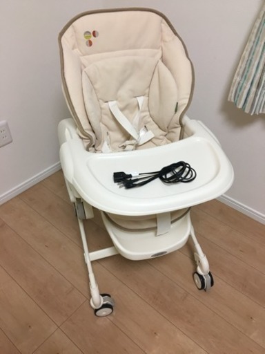 コンビ   電動ハイローチェア