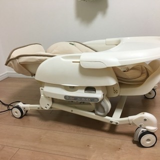 コンビ   電動ハイローチェア