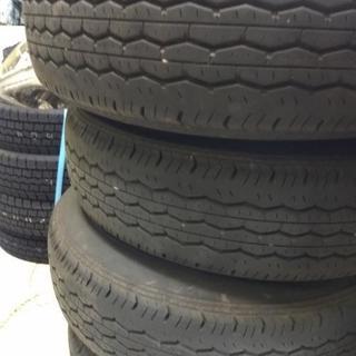 ハイエース用　195/80R15 107/105LT ブリジストン