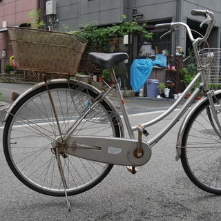 自転車差し上げます　２７インチ　一様乗れます。