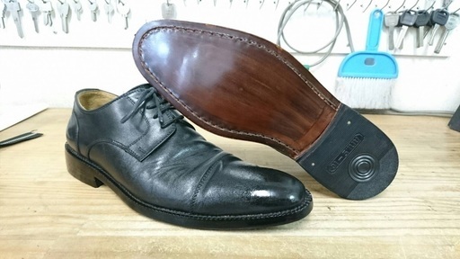 急募 彡 新規オープンの為スタッフ募集 靴修理 合鍵のお店です いで 九産大前のその他の正社員の求人情報 リペアスター ジモティー