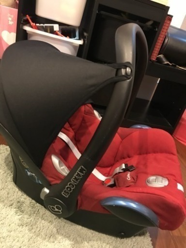 マキシコシ カブリオフィックスロビンレッドMaxi-Cosi CabrioFix