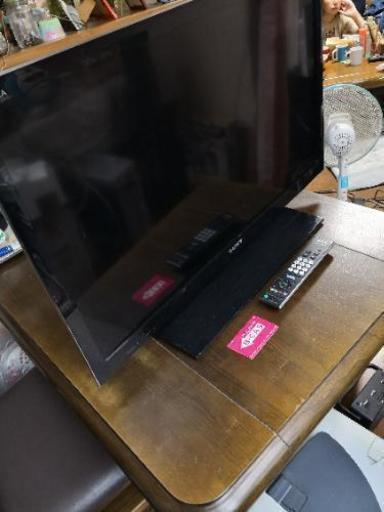 SONY　32インチ液晶テレビ