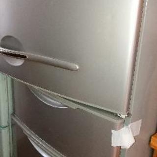 サンヨー4ドア冷凍冷蔵庫