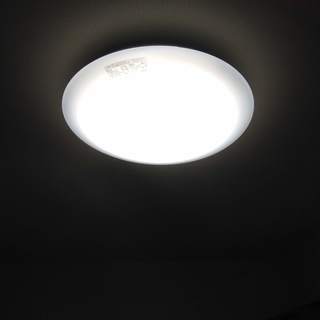 LEDシーリングライト（DAIKO製）：6畳から８畳用