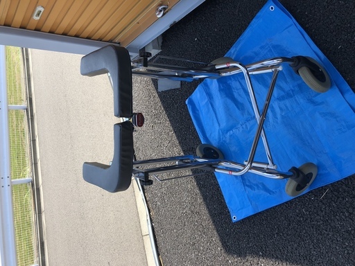 アルコー   歩行器    星光医療器製作所