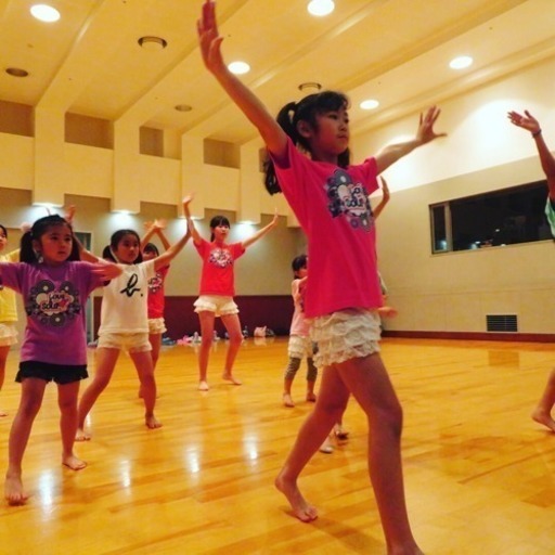未就学児と小学生を対象にしたテーマパークダンスクラスとアイドルダンスクラスの一期生募集 石川由佳 たまプラーザのジャズダンスの生徒募集 教室 スクールの広告掲示板 ジモティー