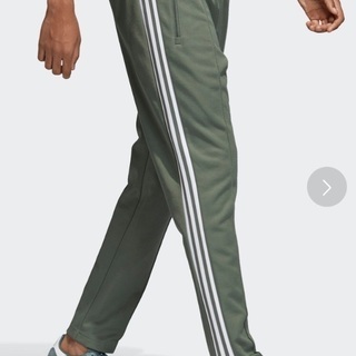 Adidas スリム ジャージ 新品未使用 送料込 メンズ レディース アディダス Vobo 中野のボトムス メンズ の中古 古着あげます 譲ります ジモティーで不用品の処分