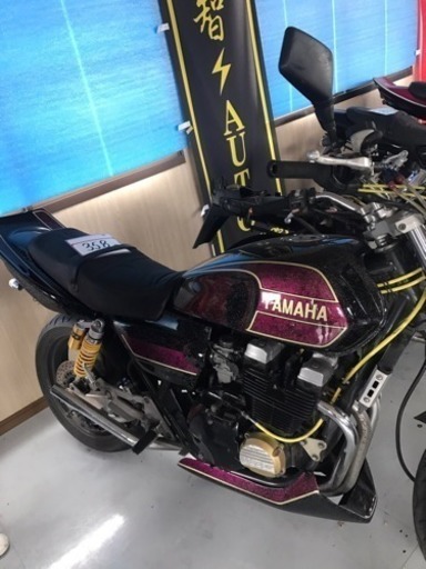 ヤマハ XJR400