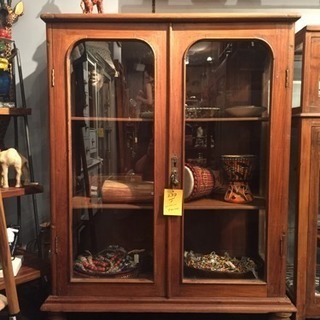 木製ヴィンテージキャビネット