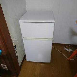 小型2ドア冷蔵庫、無料、取りに来られるかた‼