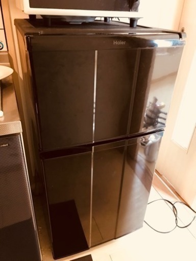冷蔵庫  黒  haier