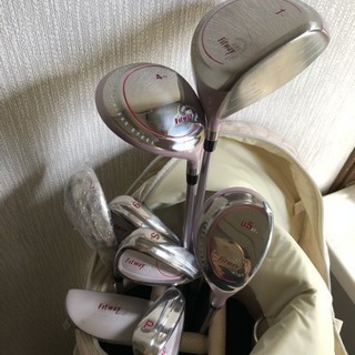 addidasレディースゴルフセット