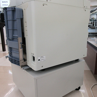 輪転機RISOGRAPH RZ670