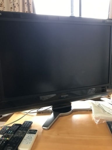 AQUOS32型テレビ