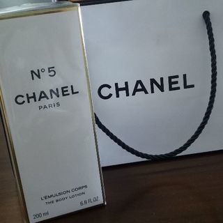 CHANEL　N°5ボディローション200ml