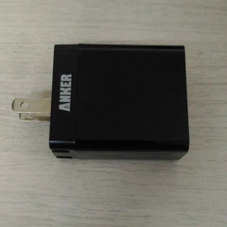 Anker 20W 2ポート USB急速充電器