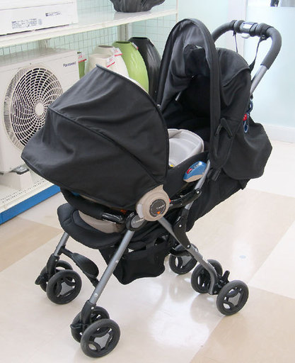美品 コンビ/EX combi ベビーカー MULTI5WAY PW アルティメットブラック グッドキャリーYW付属 CW-TSY ベビーシート