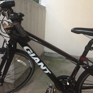 ジャイアントクロスバイク。土日のみ値下げします