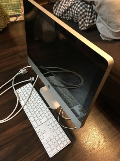 iMac 21.5インチ 2011年製 Apple iMac シルバー 21.5 inch 2011年